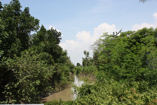 2F