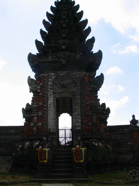 7F